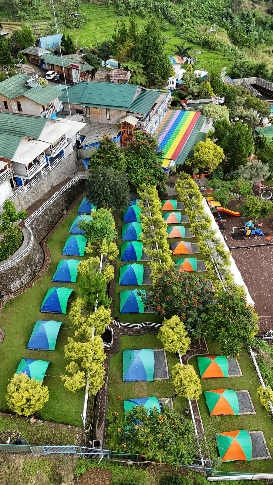 Area camping untuk tamu yang membawa tenda sendiri