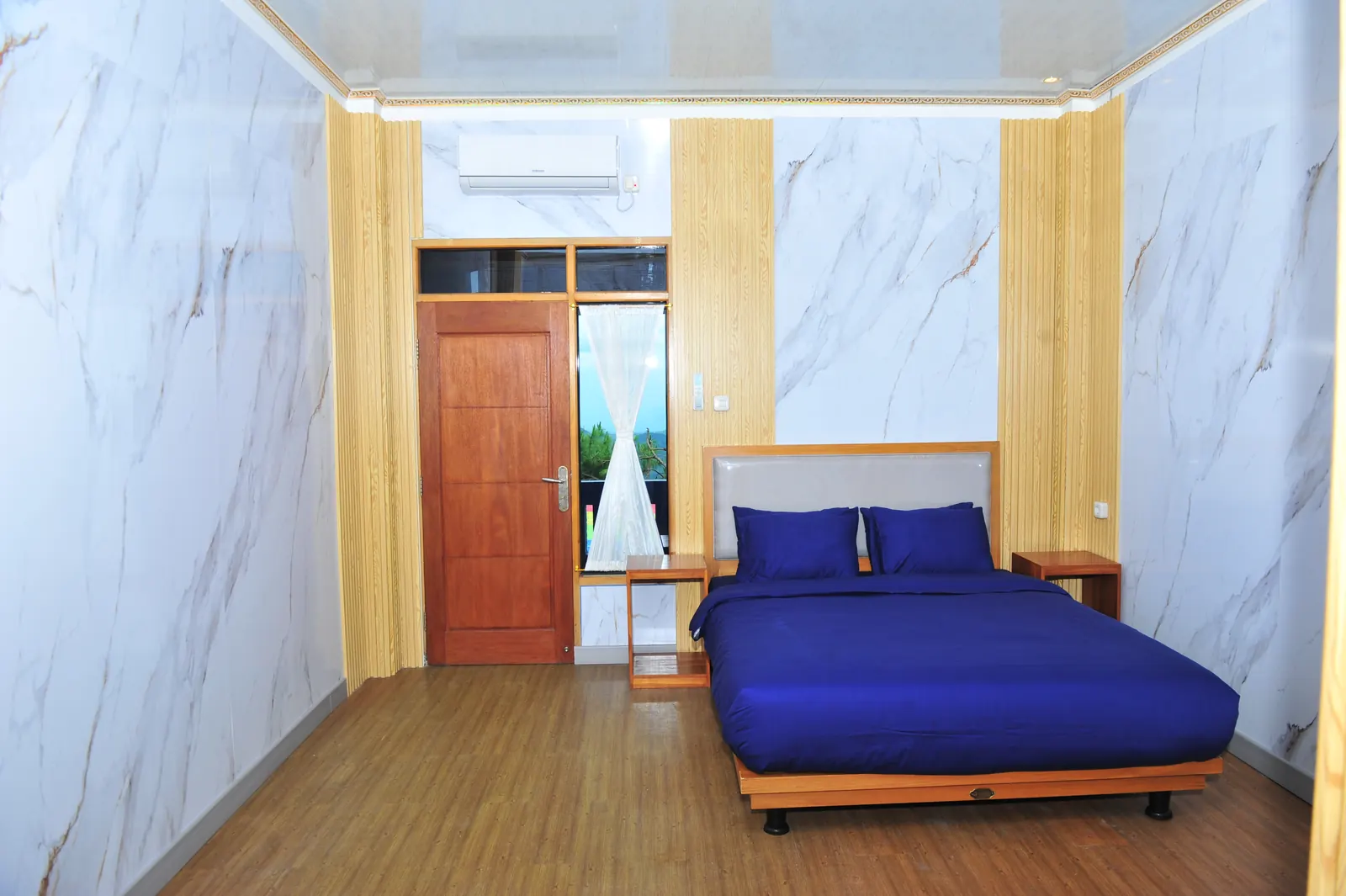 Kamar Khayangan