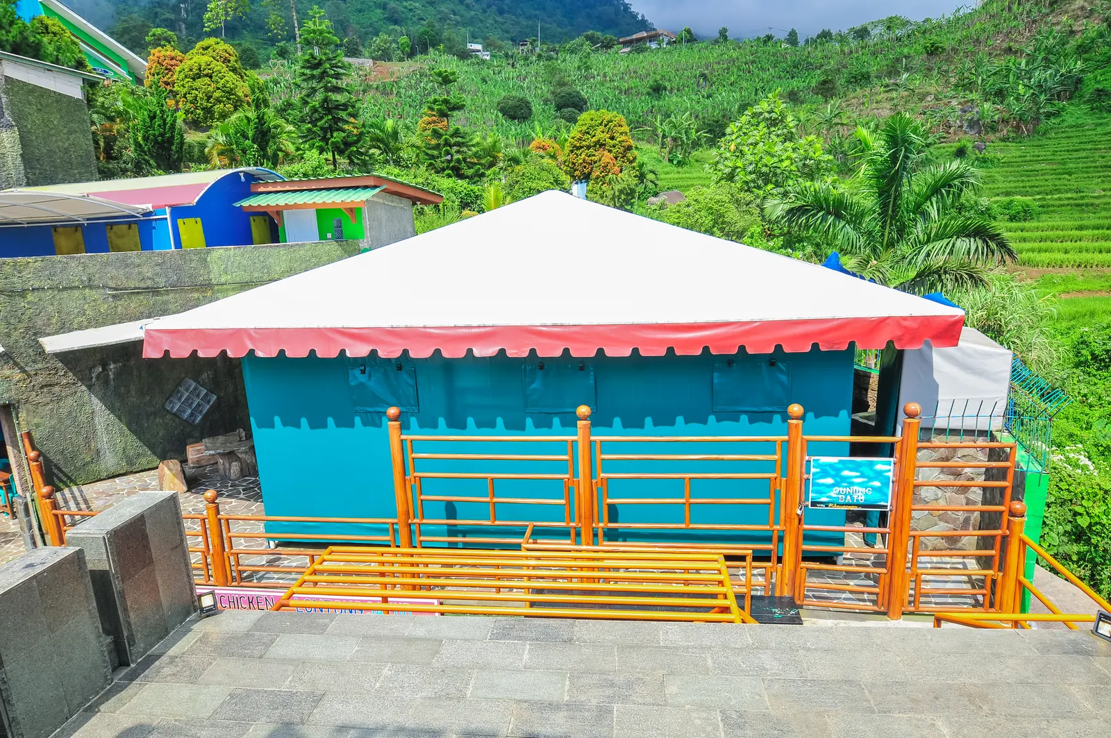 Tenda Gunung Batu