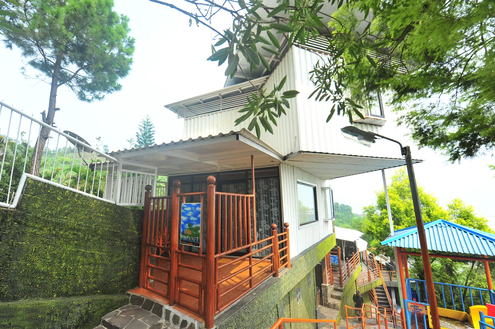 Villa Kontainer